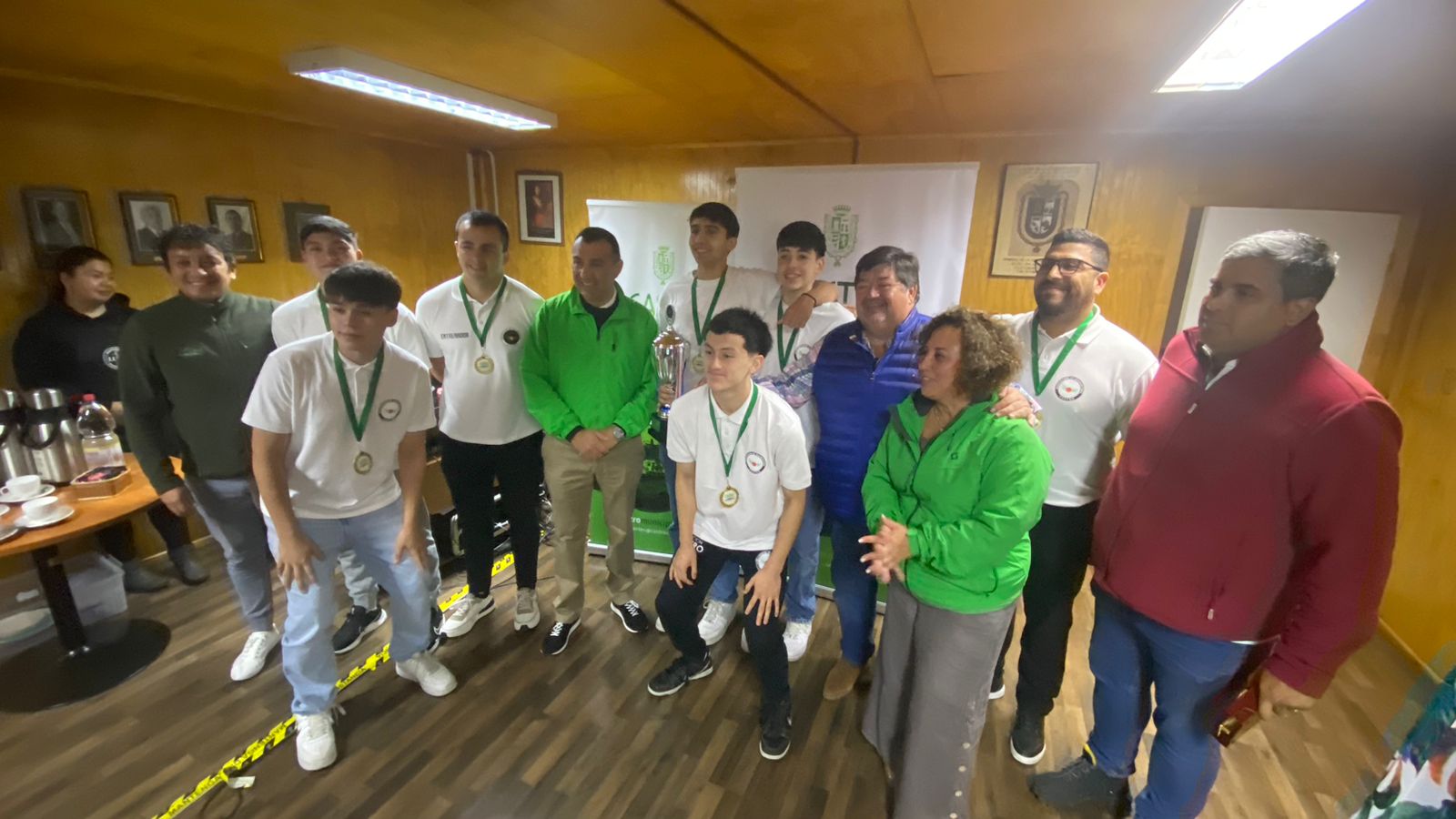 DESTACAN A BASQUEBOLISTAS CASTREÑOS QUE SE CORONARON CAMPEONES EN COMPETICIÓN NACIONAL